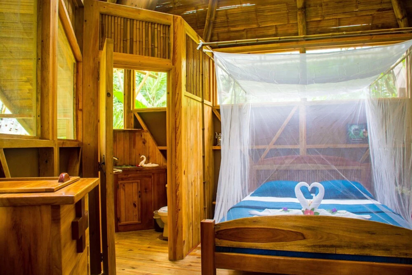 Finca Bellavista Treehouse Community