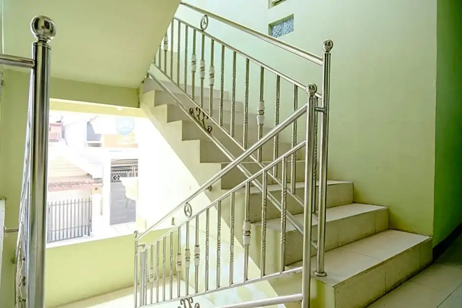 OYO Life 2508 Alba Suites Homestay Syariah