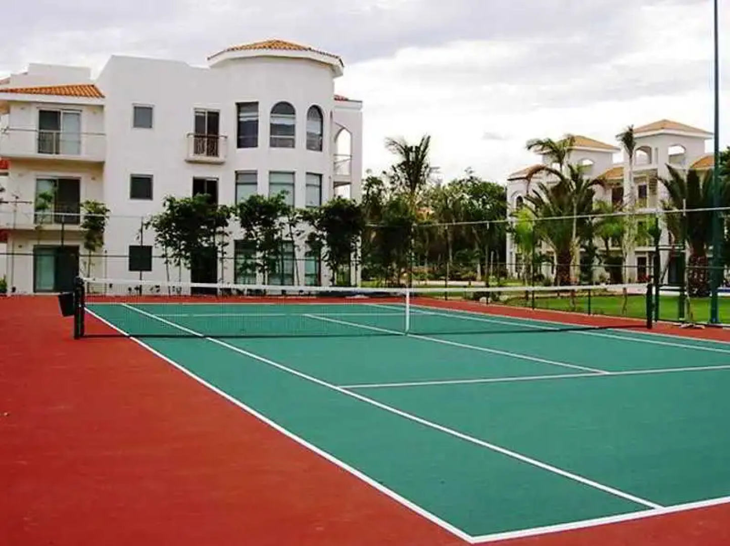 Paseo del Sol Condominios