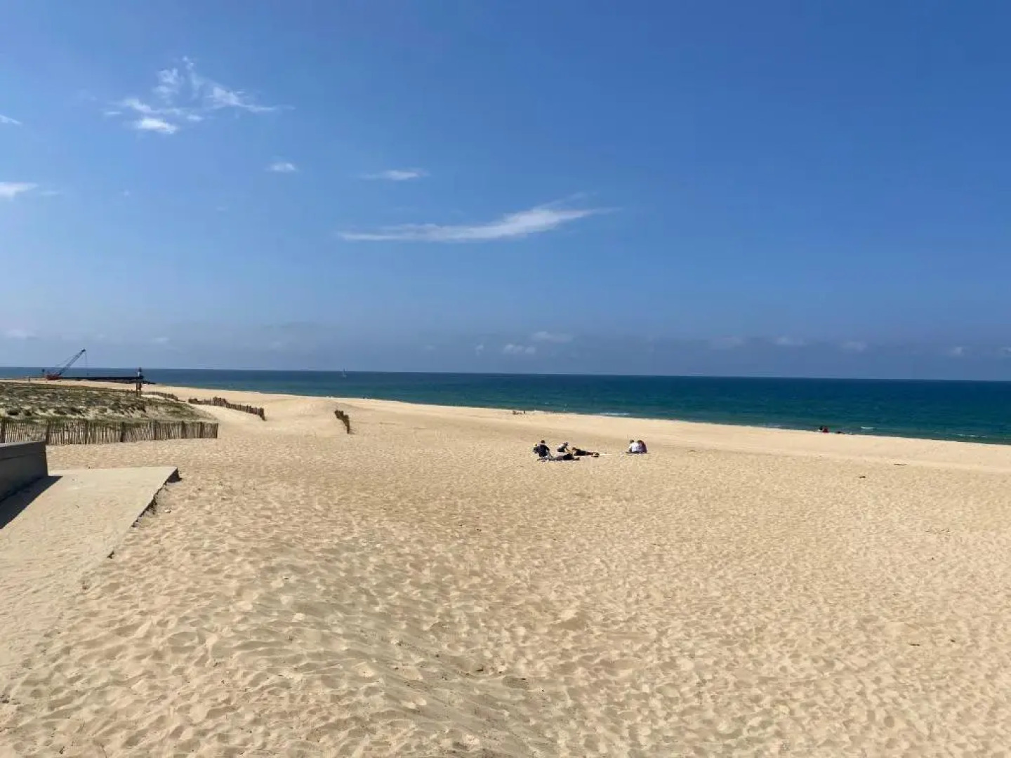 Villa de charme avec piscine à 500m des plages