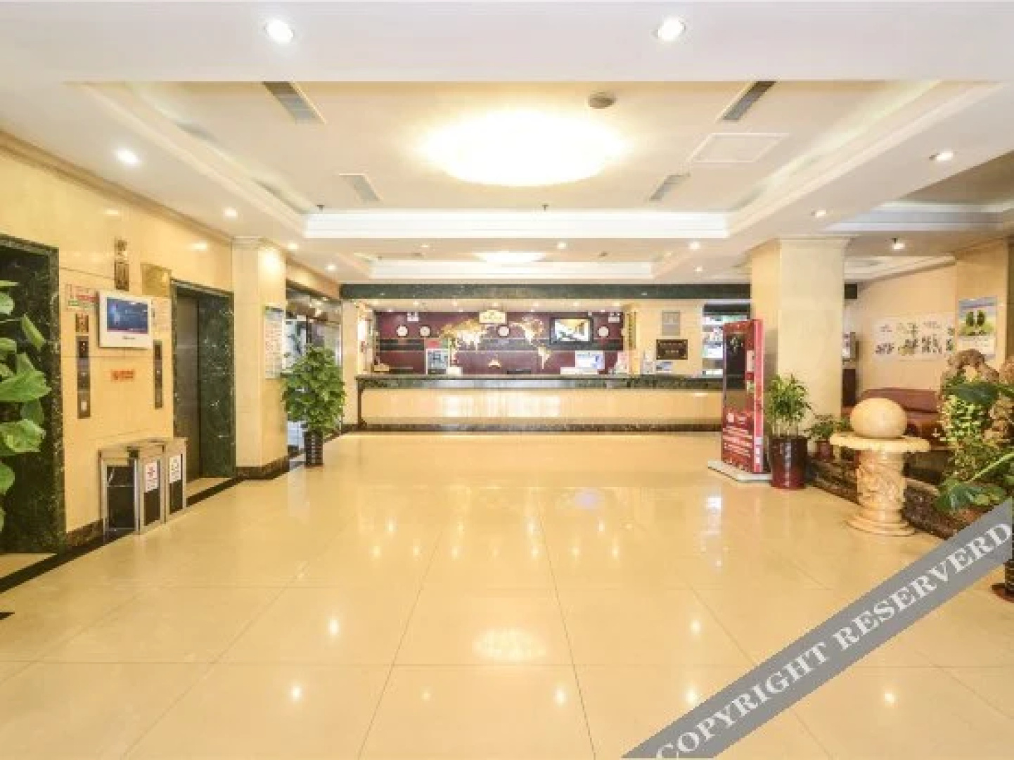 Qinhuangdao Xiadu Garden Hotel (People's Square)