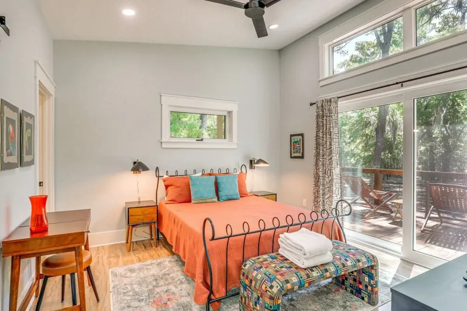 Peaceful Edisto Island Home, 1 Mi to State Park!