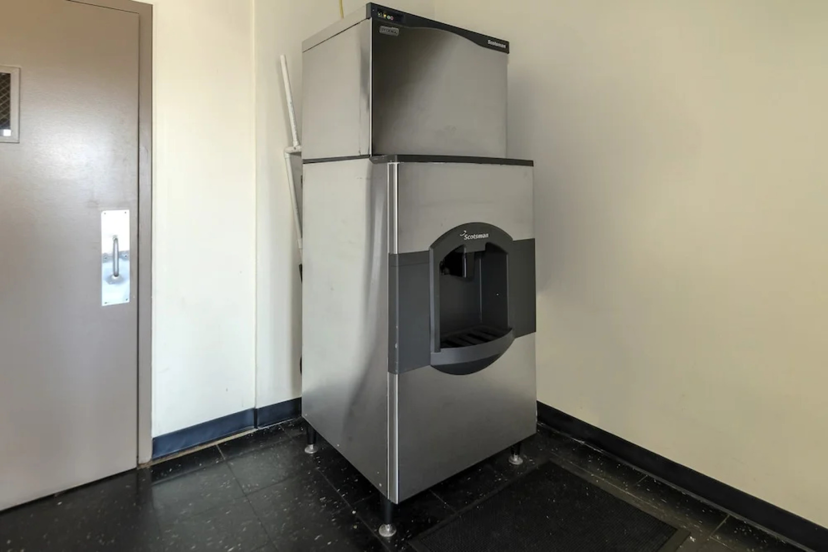 Days Inn Newburgh West Point/Stewart Intl Airport