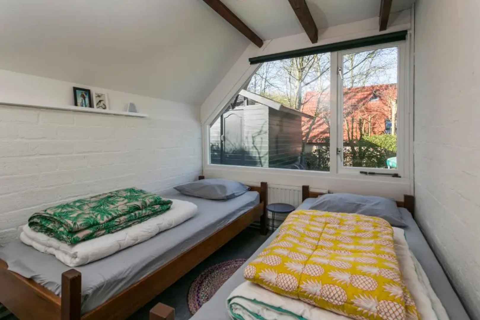 Bungalow Jonkerstee 81 - Ouddorp near the beach with big garden - not for companies