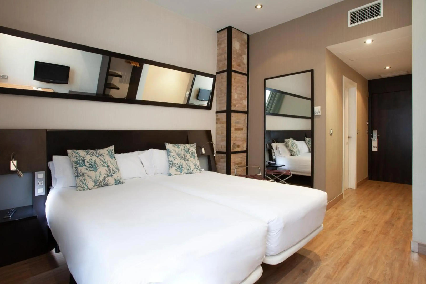 Petit Palace Ruzafa Hotel