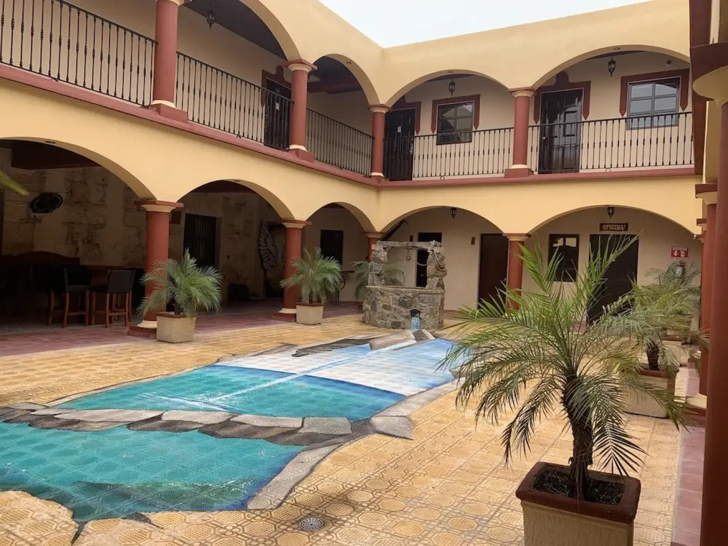 Zapata Hotel y Plaza