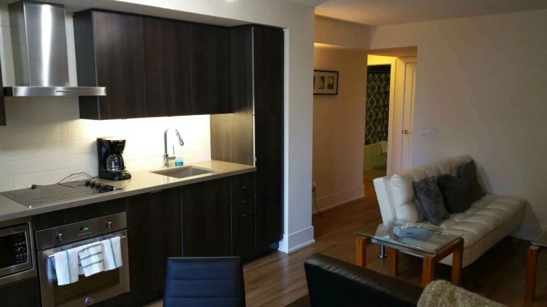 Pelicanstay in Downtown Toronto