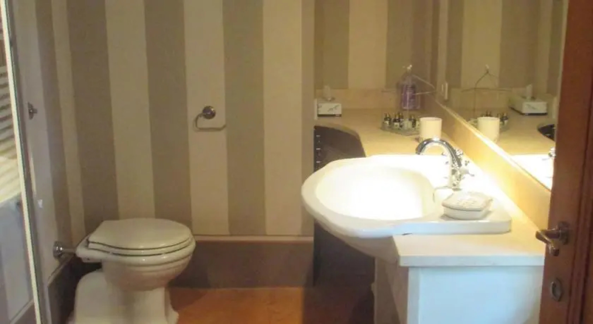 Acerona di Francesco Bologna