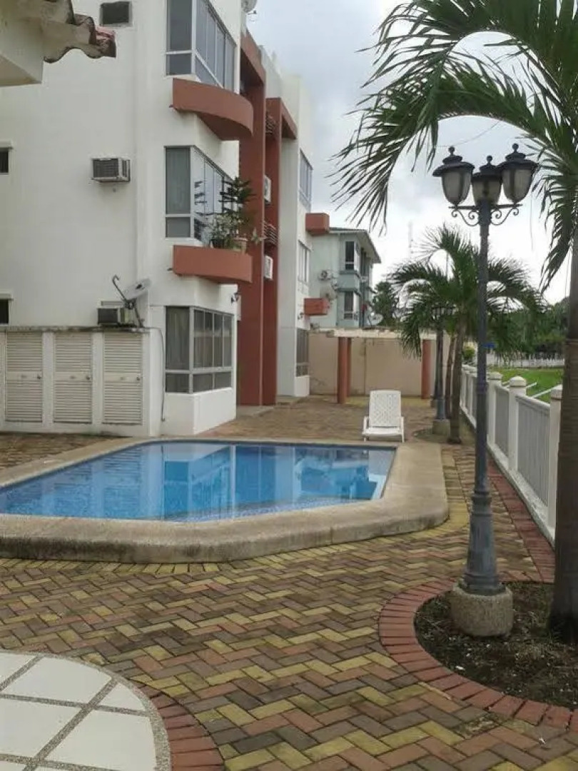 Apartamento Amoblado URB Volare