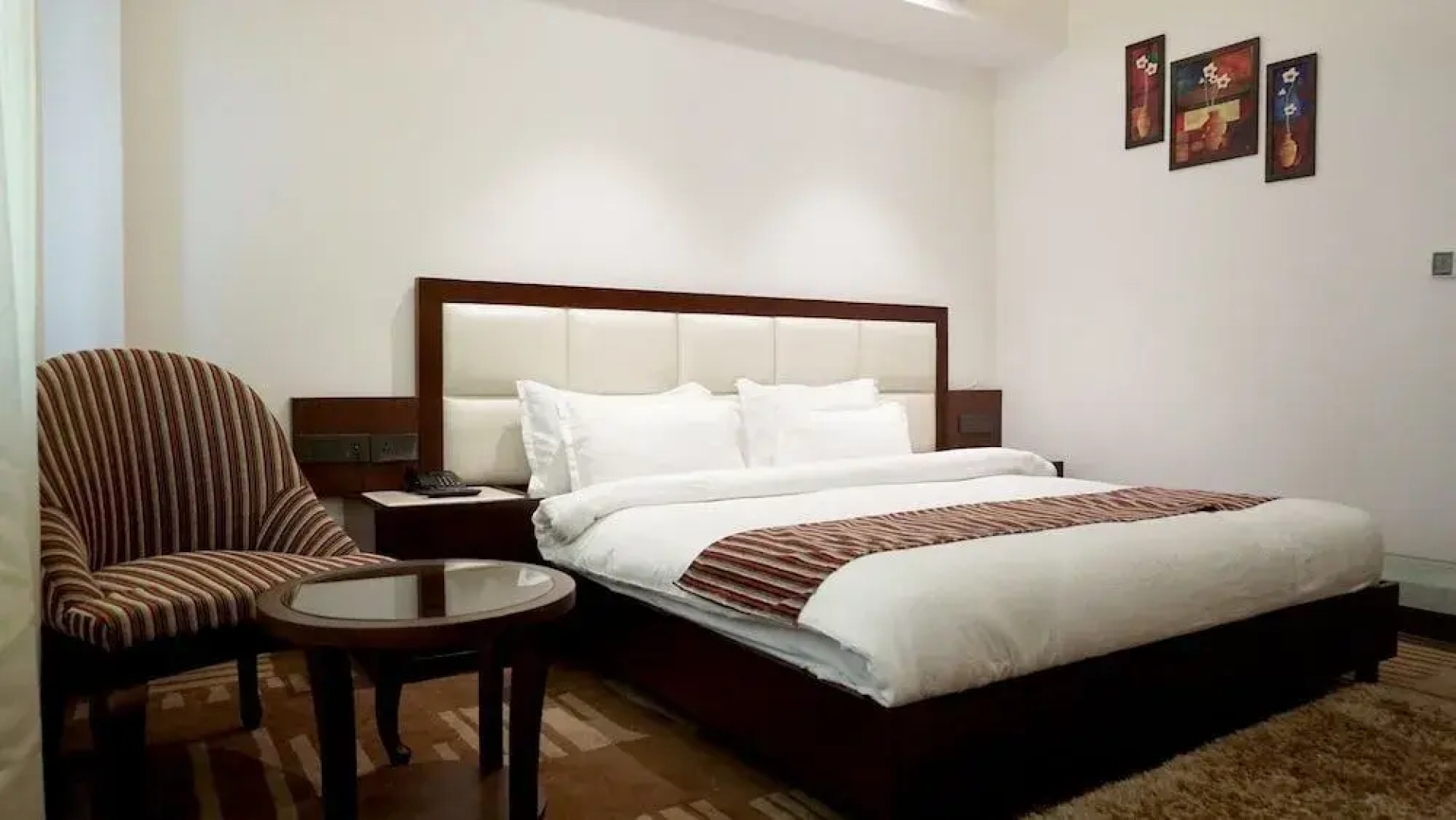 The Grand viktoria Hotel