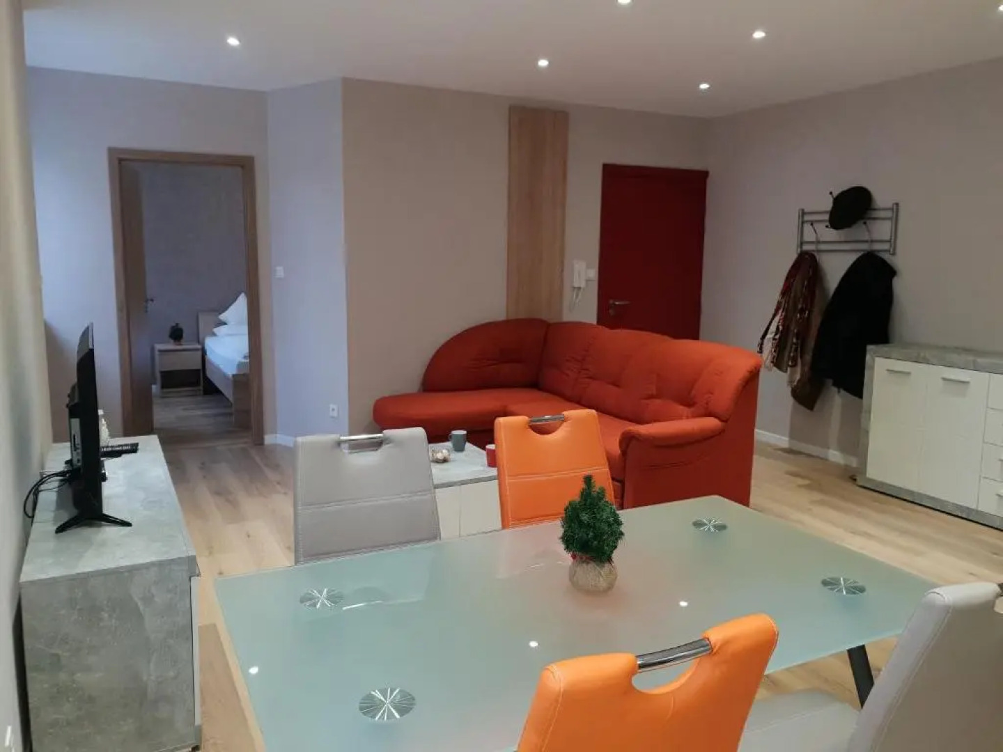 Meublés du 25 N2 F2 RDC