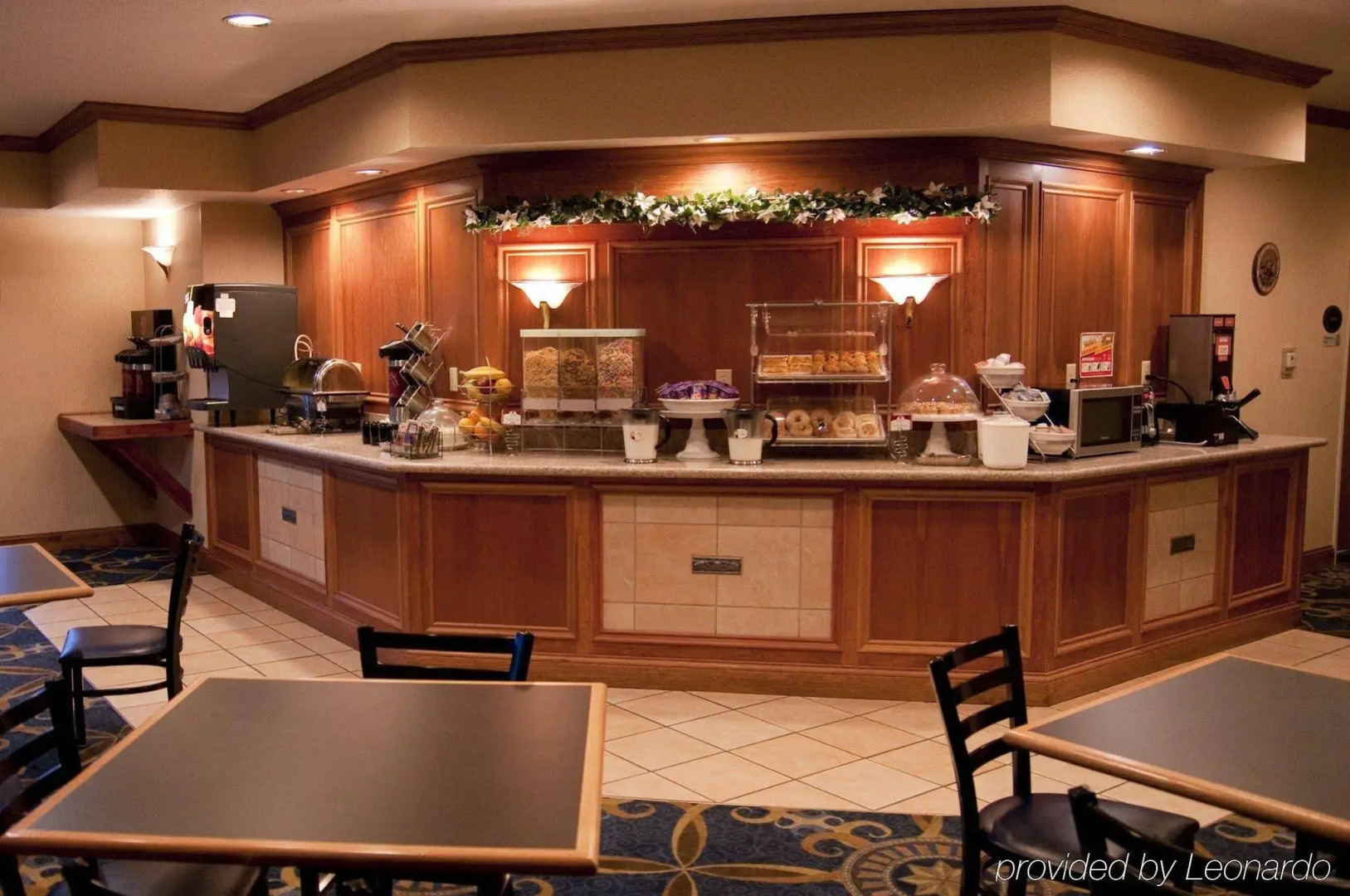 Comfort Suites Benton Harbor - St. Joseph