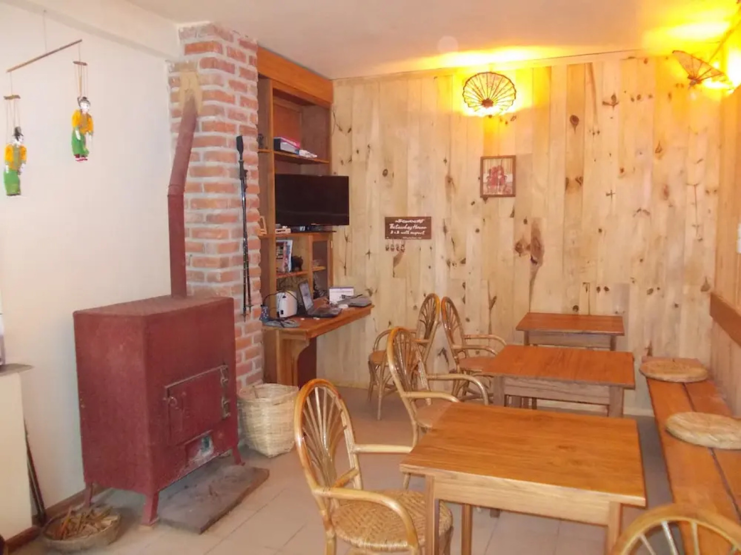 Thitaw Lay House B & B