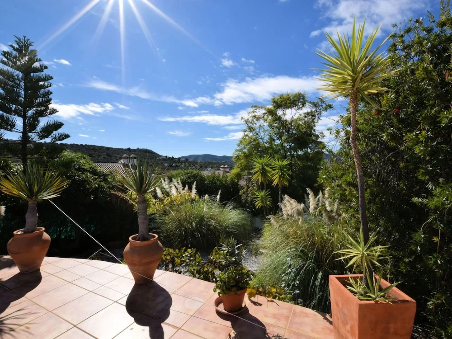 Cozy Holiday Home With Private Swimming Pool in Viñuela