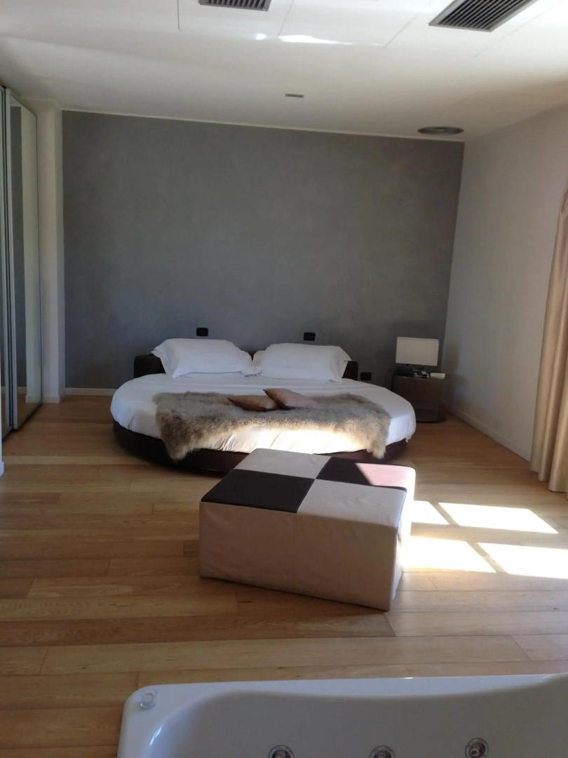 Joia Hotel & Luxury Apartments