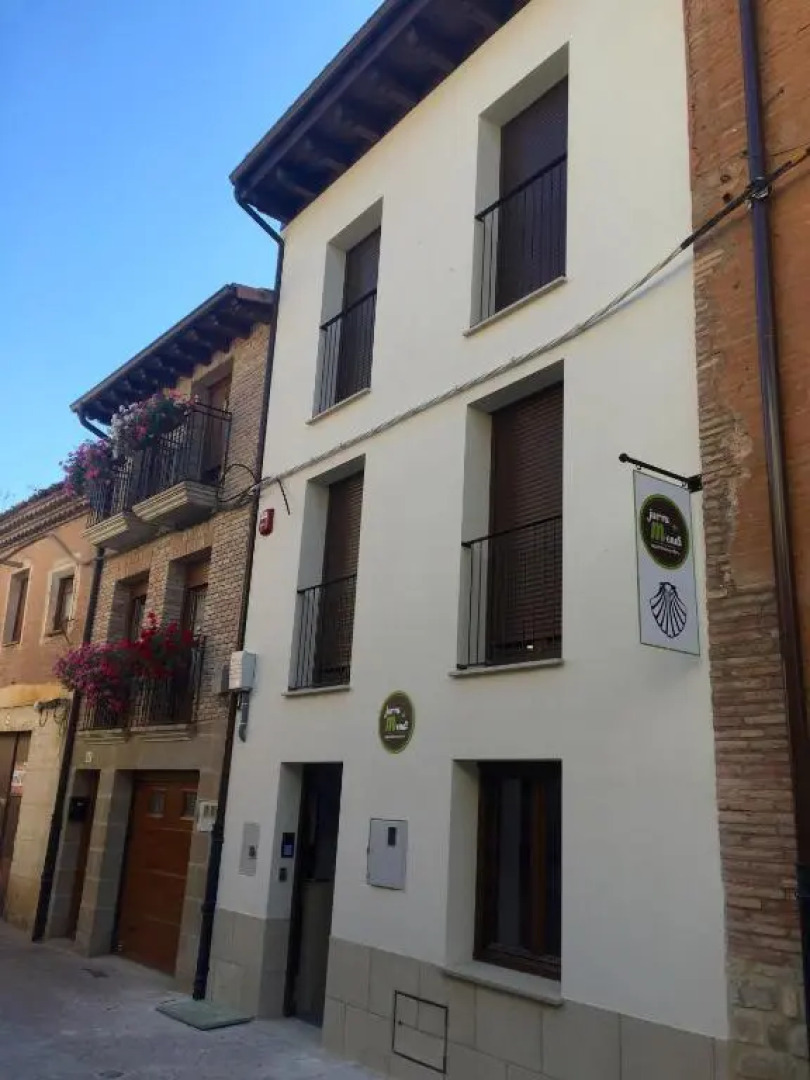 Apartamentos Jurramendi - Los Arcos