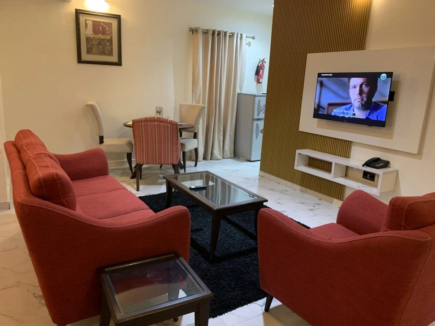 Old English Torf Apartment