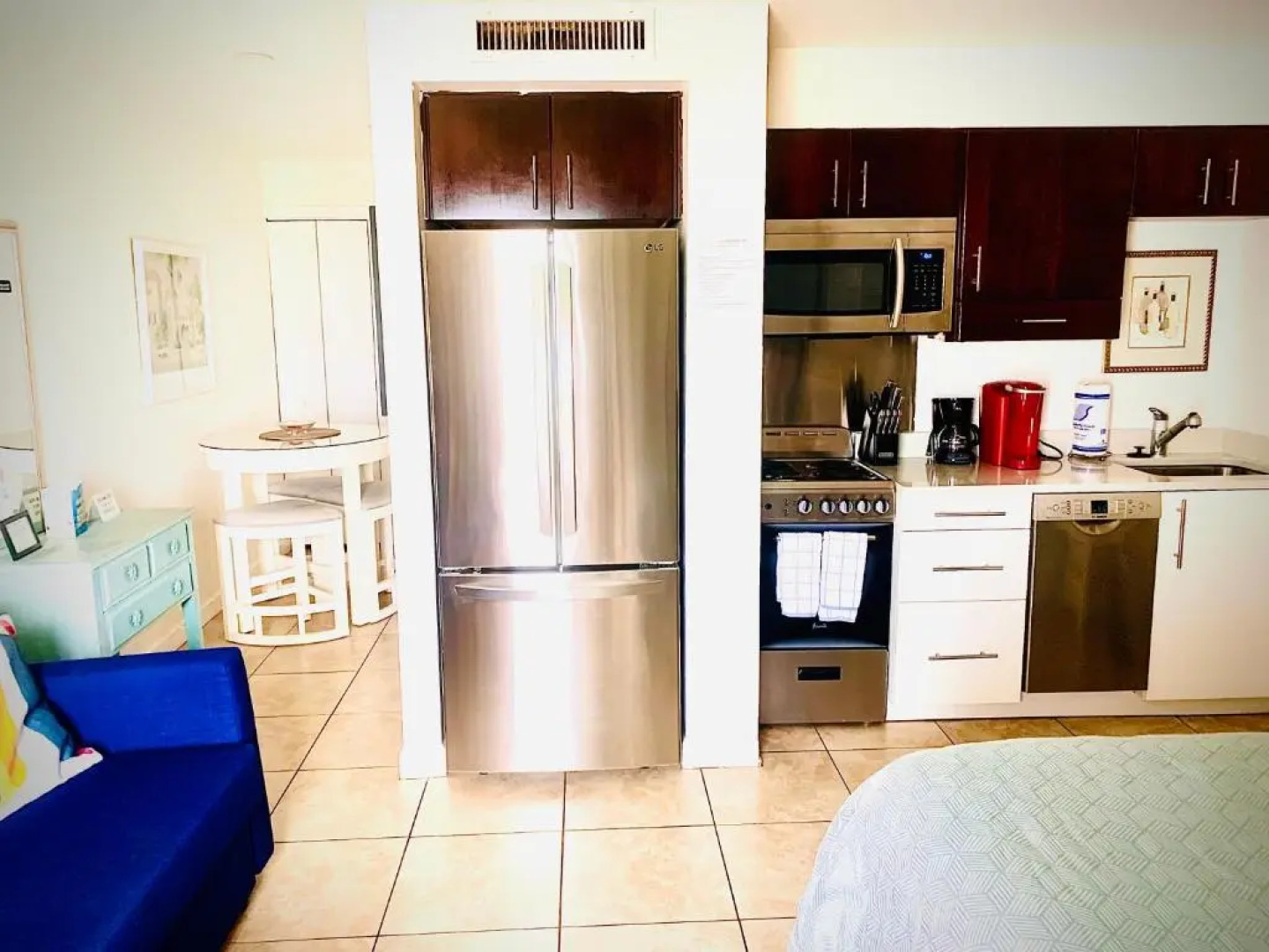 The Beach on Longboat Key - Studio 103 , 1 bdrm 225