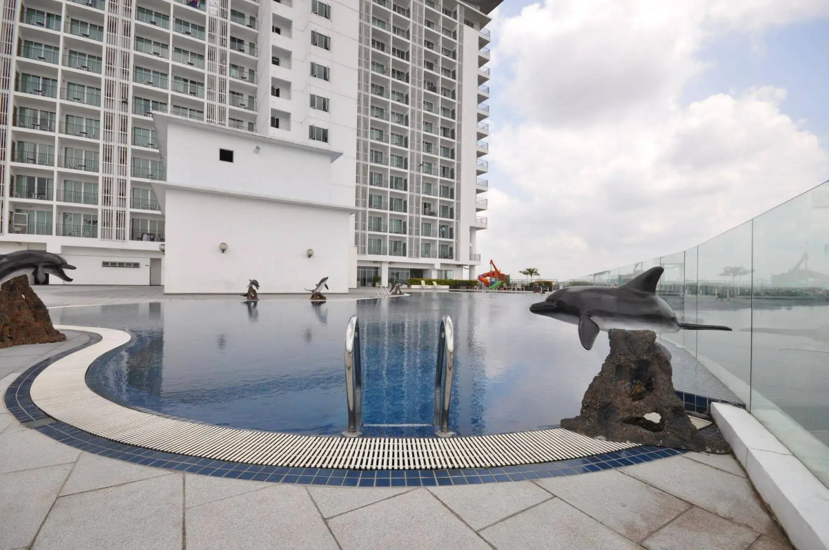Bayu Marina Resort