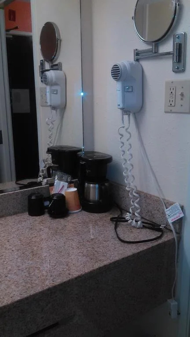 Akaza Hotel Richmond