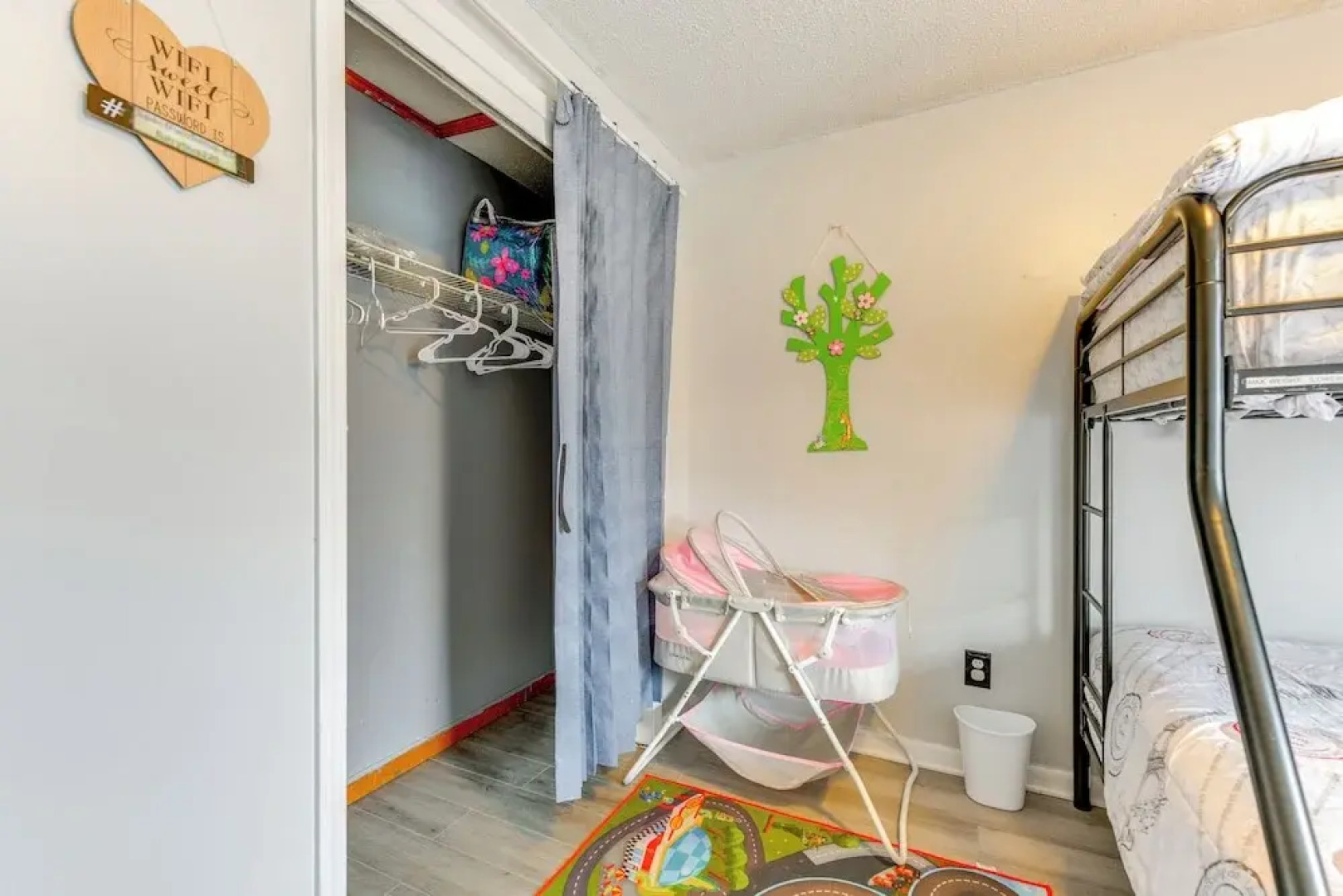 4 Mi to Dtwn: Family Home in Buffalo