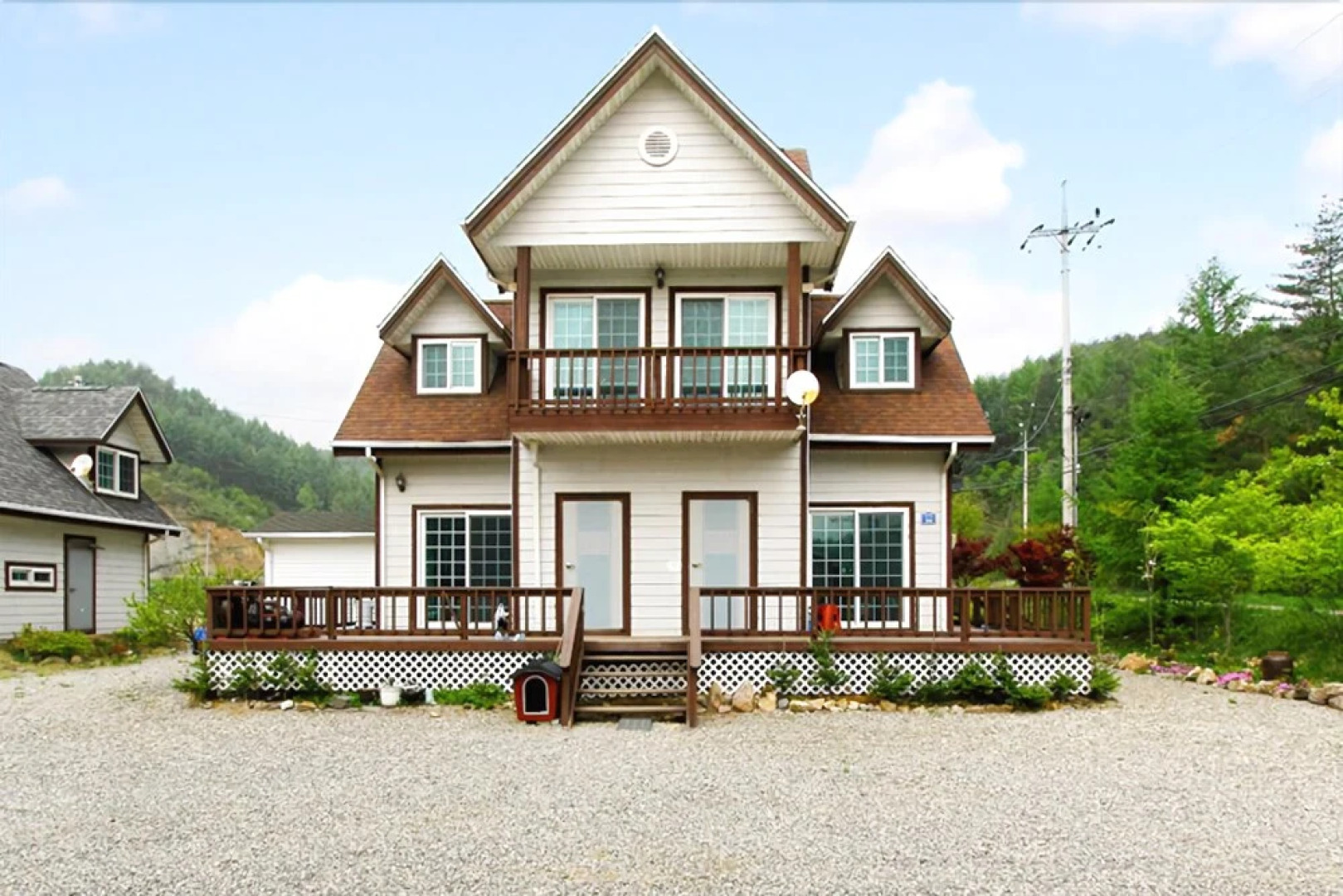 Jeongseon Click Pension