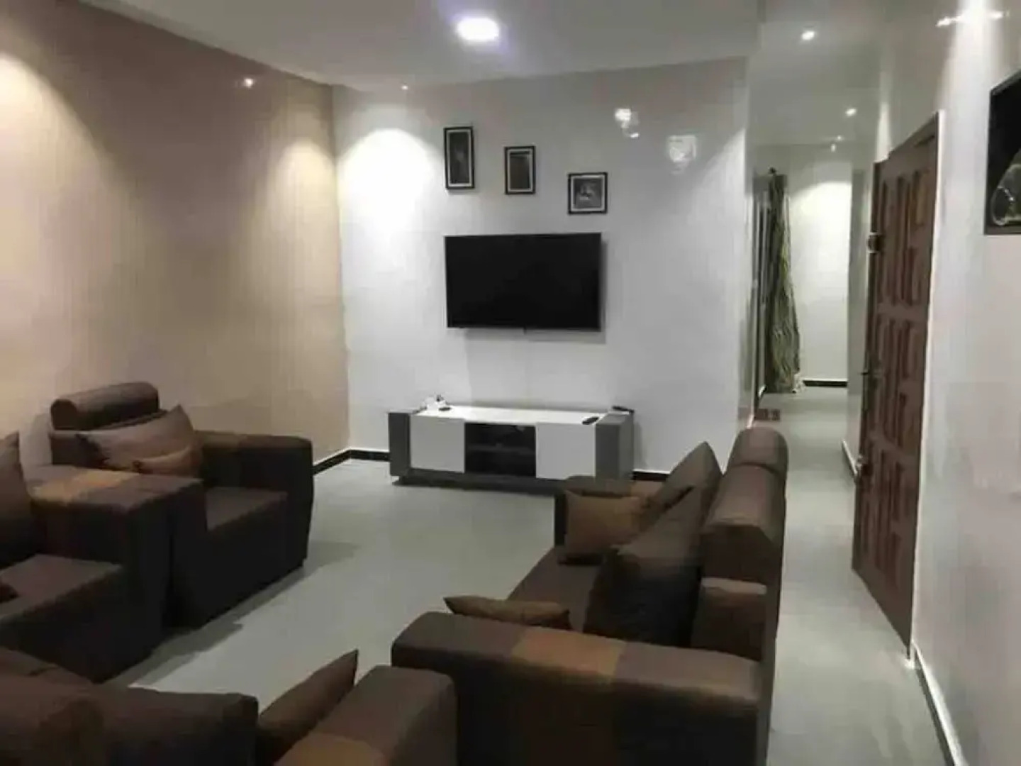 Mam Lovely 2-bed Apartment in Dakar-almadies