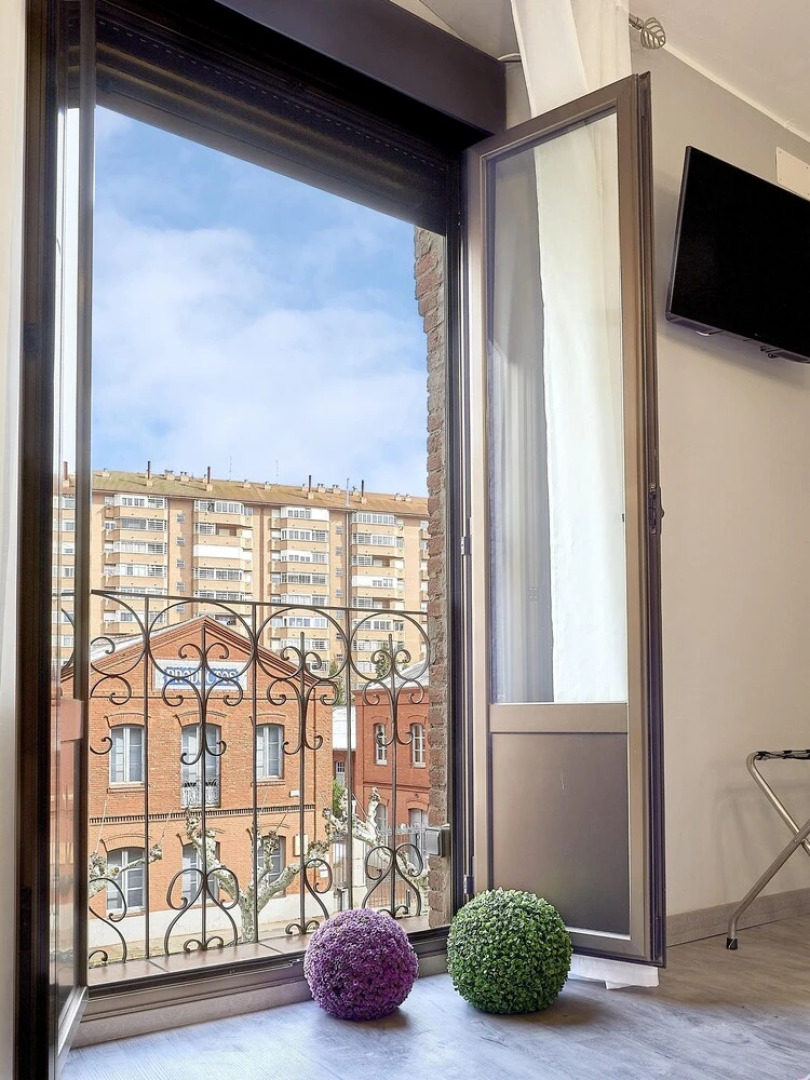 Apartment With one Bedroom in León, With Wonderful City View, Balcony and Wifi - Near the Slopes