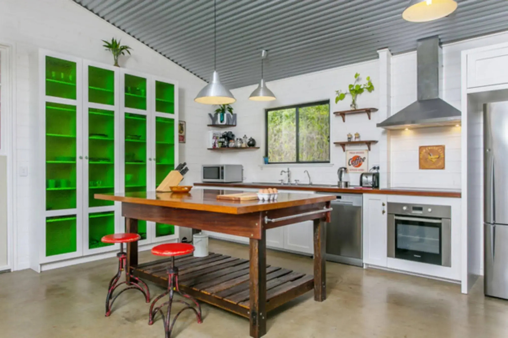 Fig Tree Retro Studio