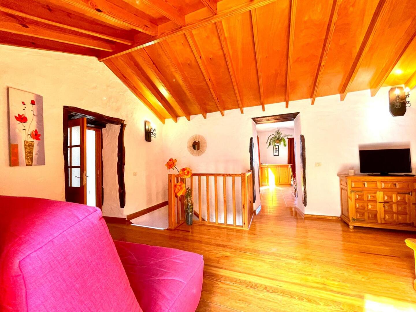 Casa rural con BBQ, Wifi y inolvidable vista a océano, El Hierro