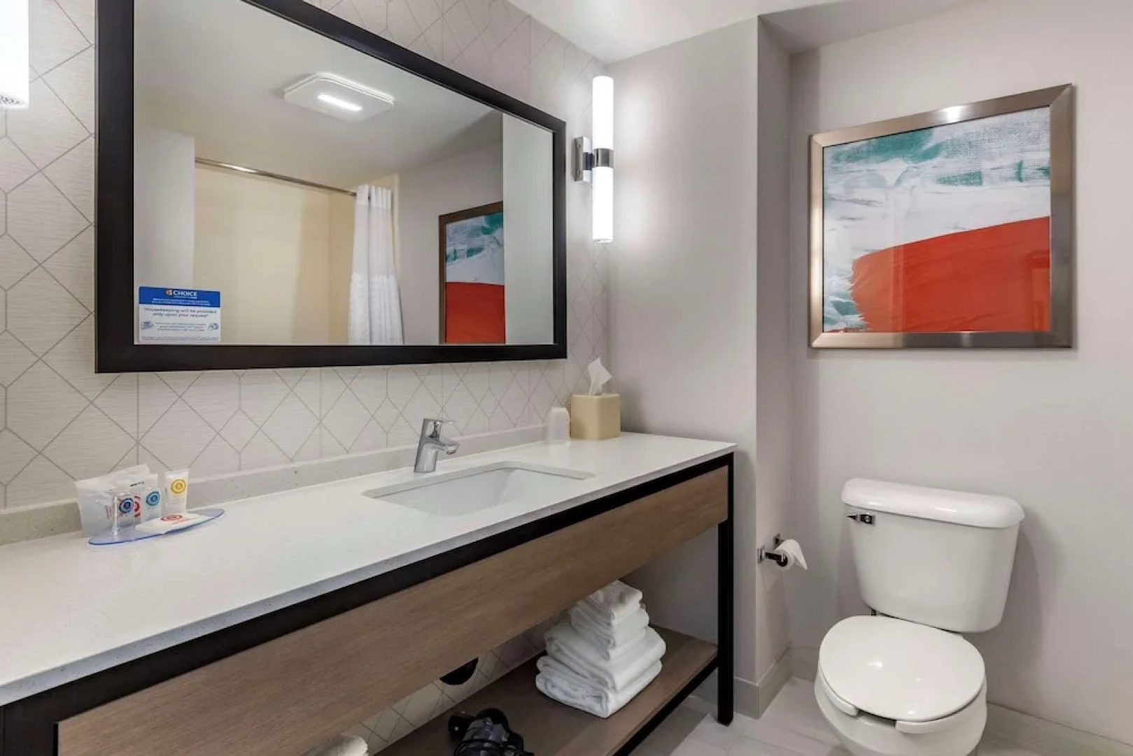 Holiday Inn Express Hotel & Suites Amherst-Hadley, MA
