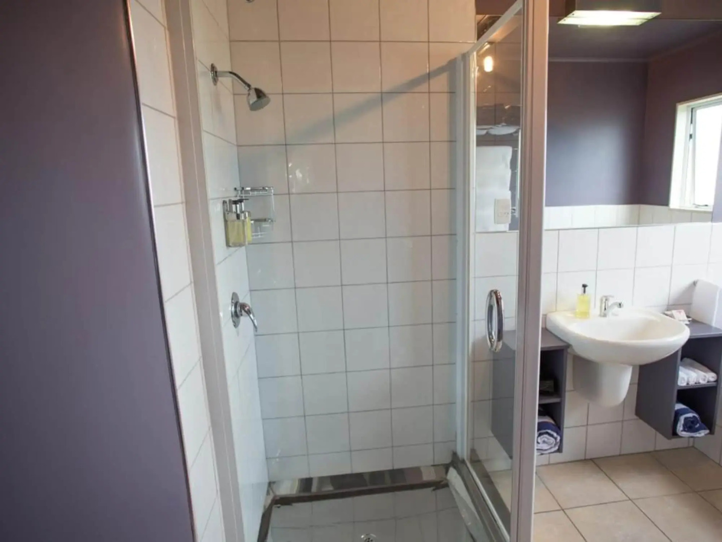 ASURE Colonial Lodge Motel