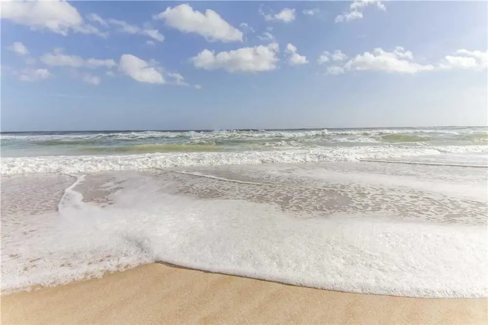 Ocean Village Club N14