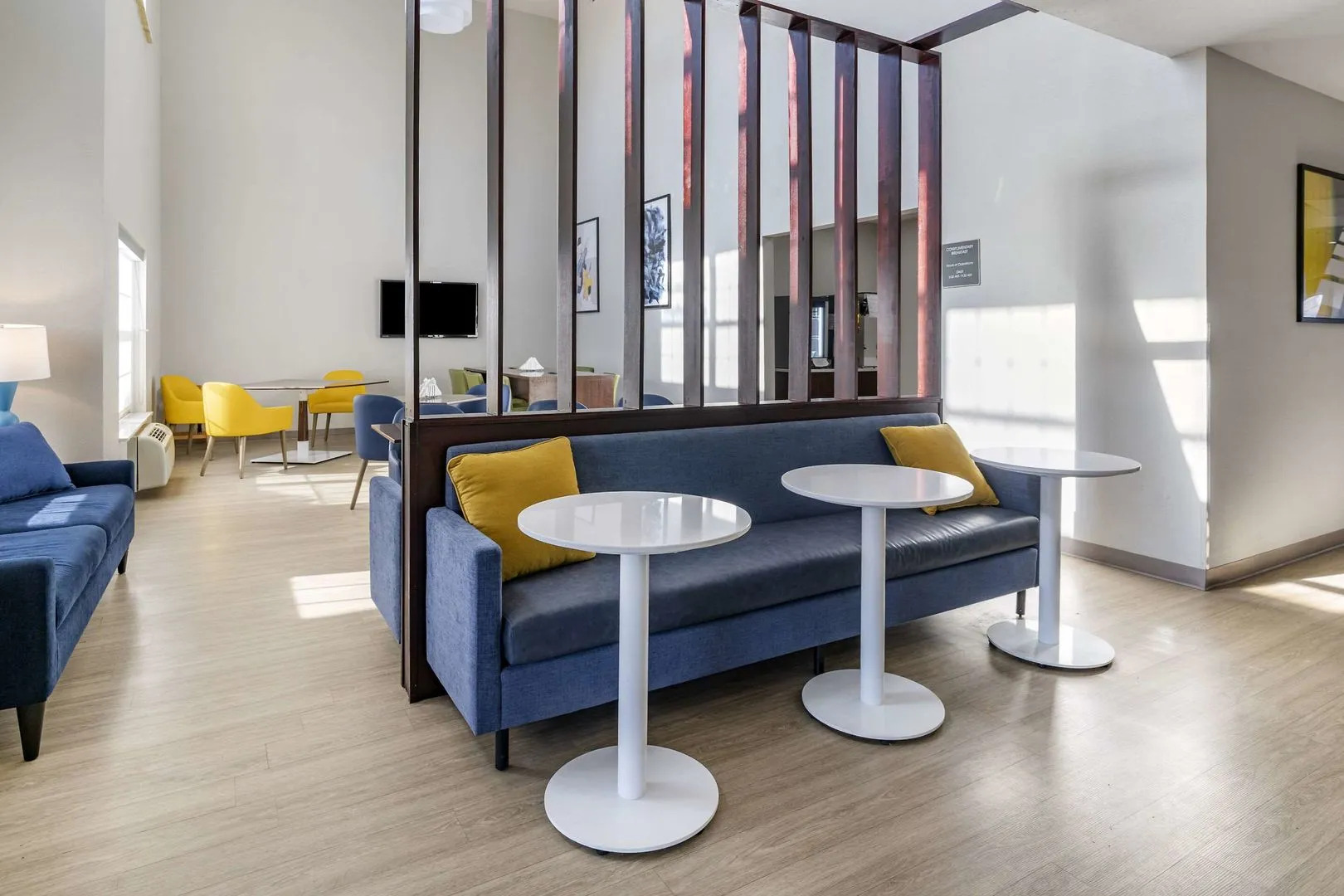 Comfort Inn & Suites