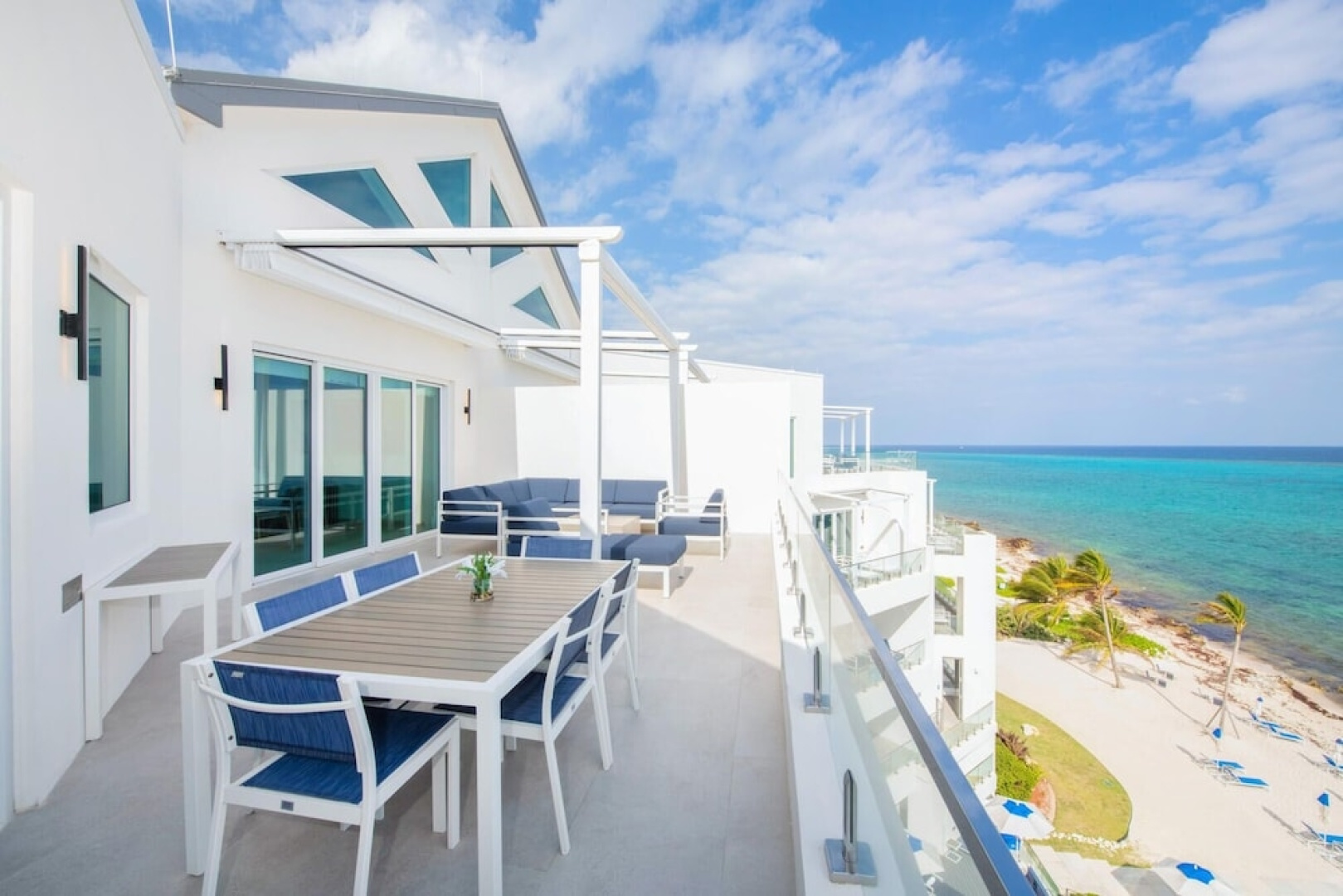 Rum Point Club Resort - Luxury Beachfront Penthouses