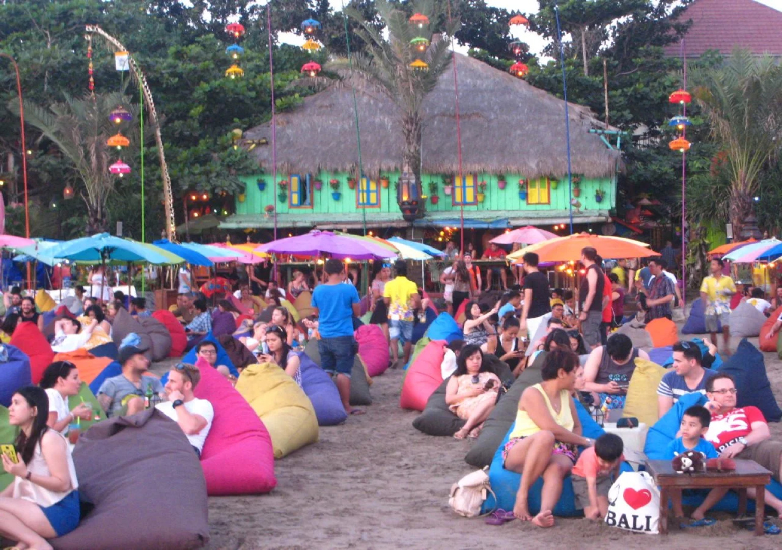 Puri Naga Beachfront Cottages