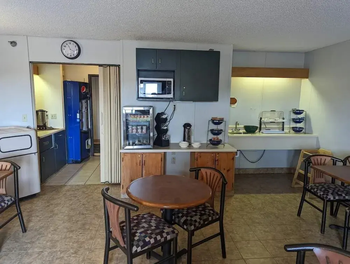 Beartooth Inn