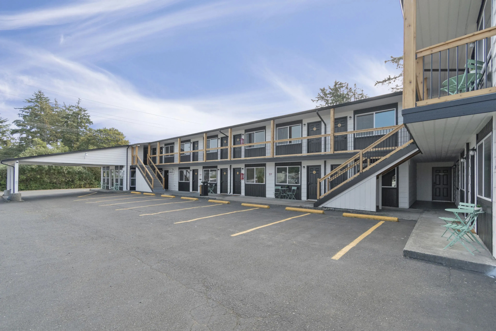 Silver Sands Motel