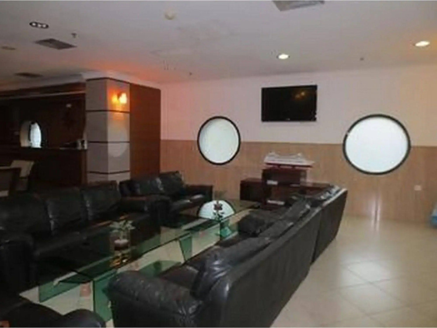 Nida Rooms Umar Barat Denpasar at Bali Paradise City Hotel