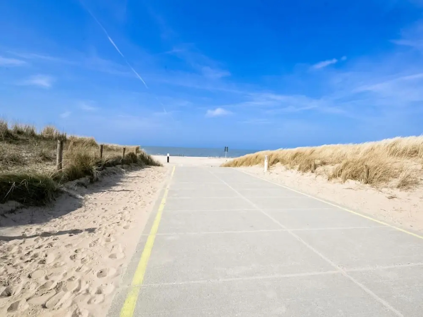 Flat With sea View and Parking