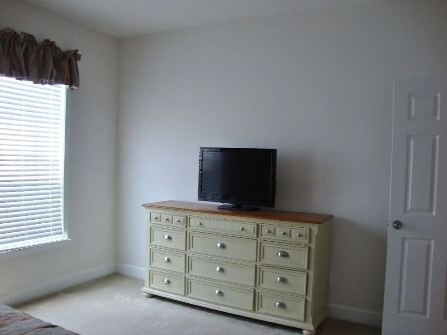 Egret Run #214 3 Bedrooms 3.5 Bathrooms Townhouse