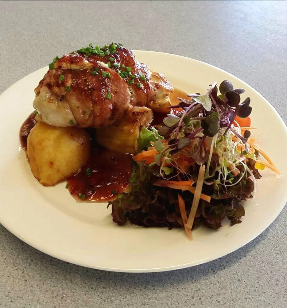 Brightwater Motor Inn