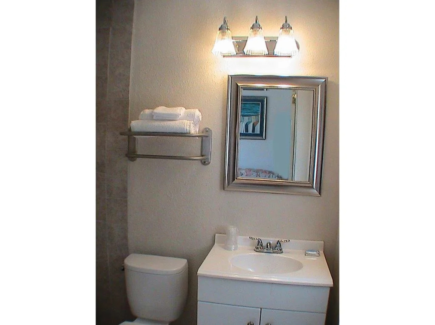 At Home Express Tangerine Inn