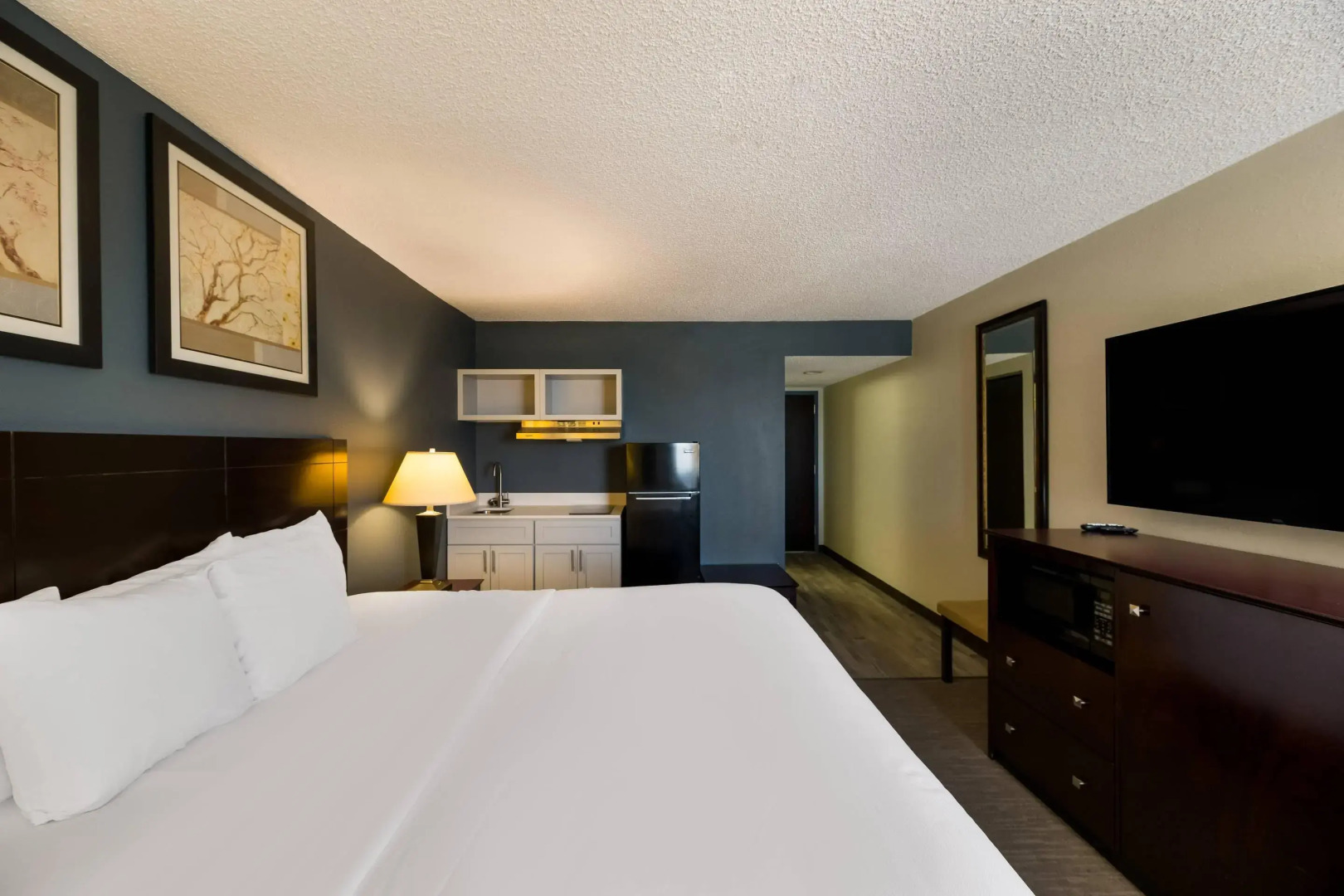 Suburban Studios San Angelo near Convention Center