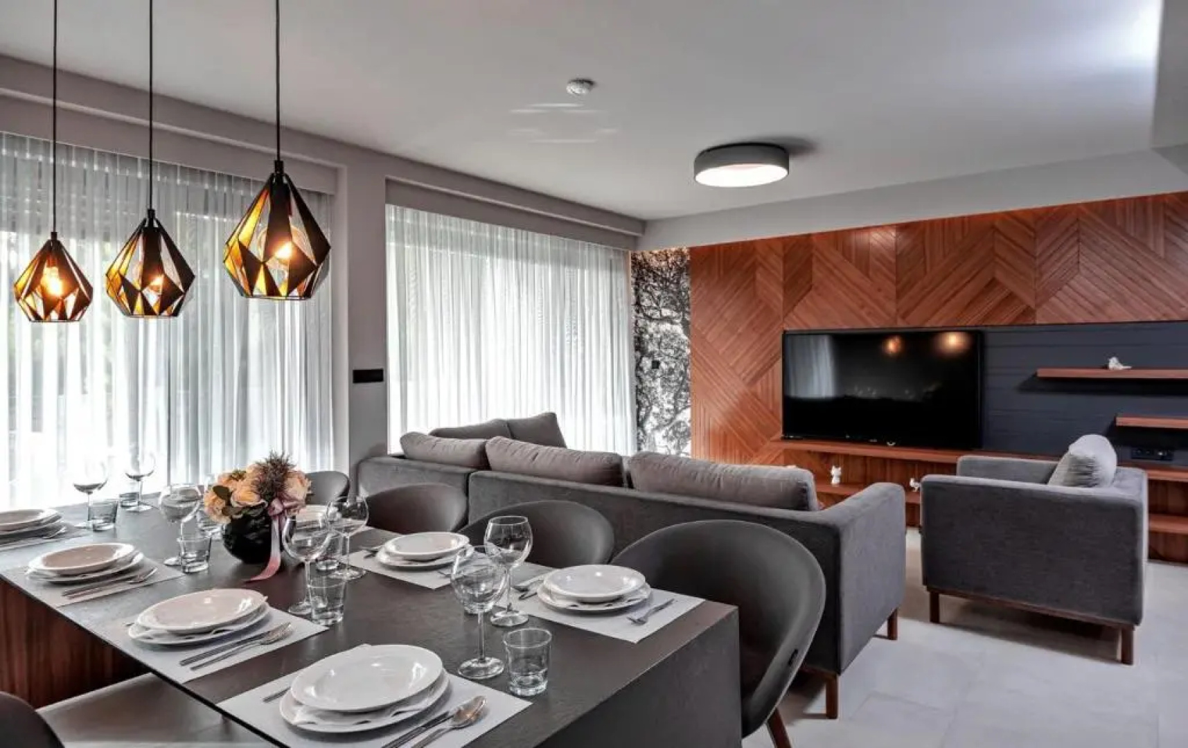 Luxury Villa Delight I Promajna with pool, gym, sauna and jacuzzi
