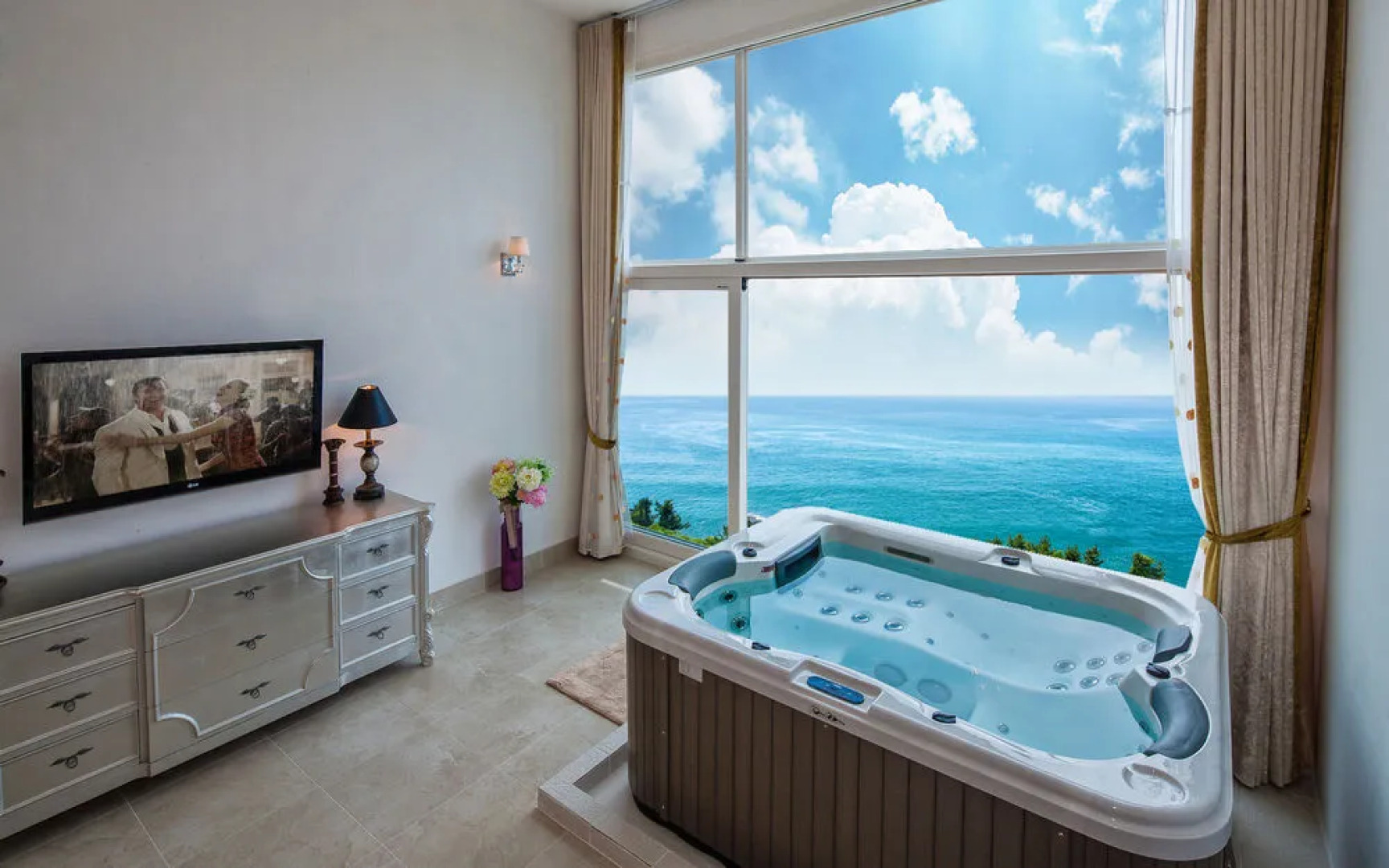 MarinePia Namhae Resort Pension