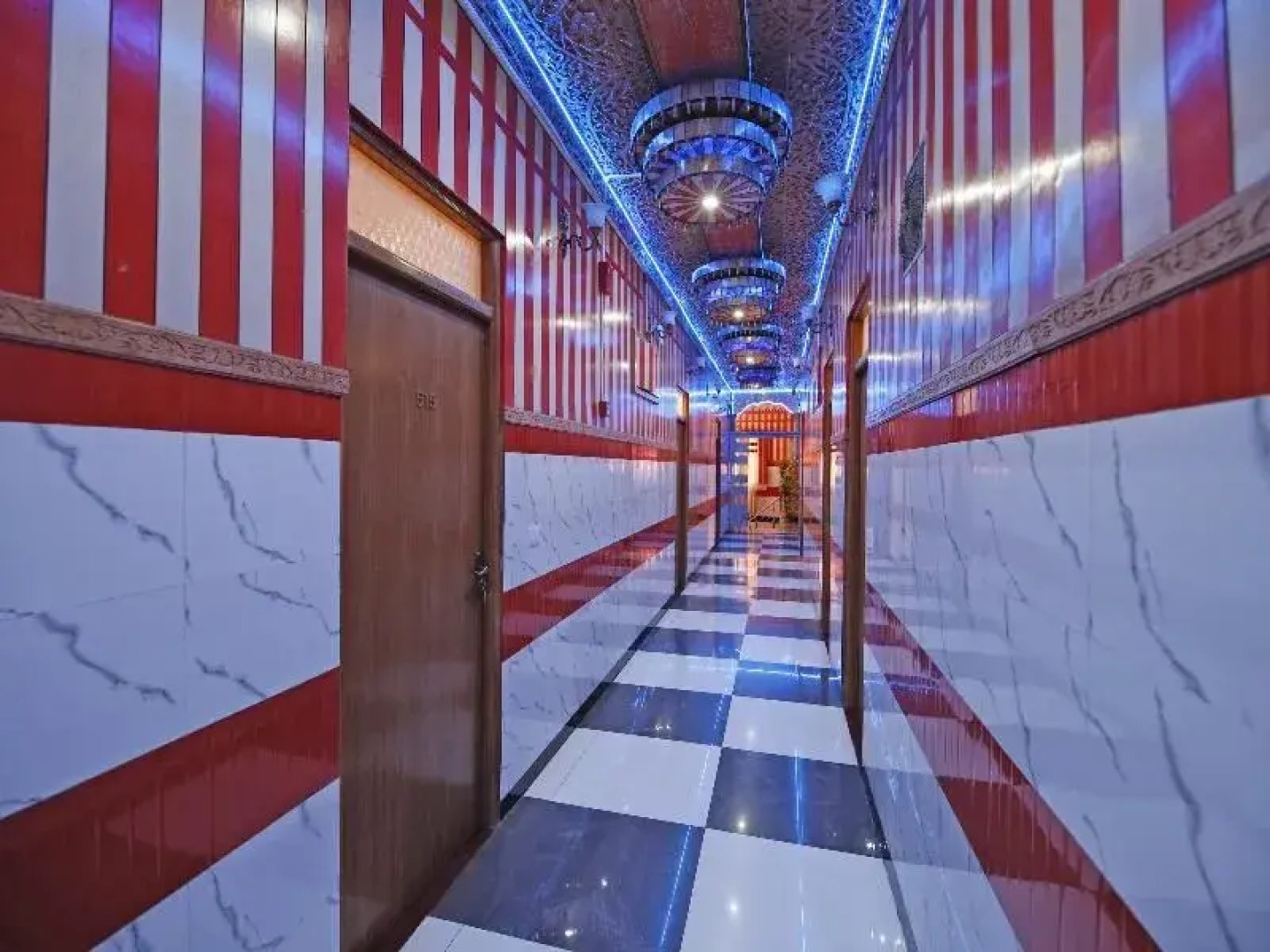 Oyo 5369 Hotel Shimla Hills International