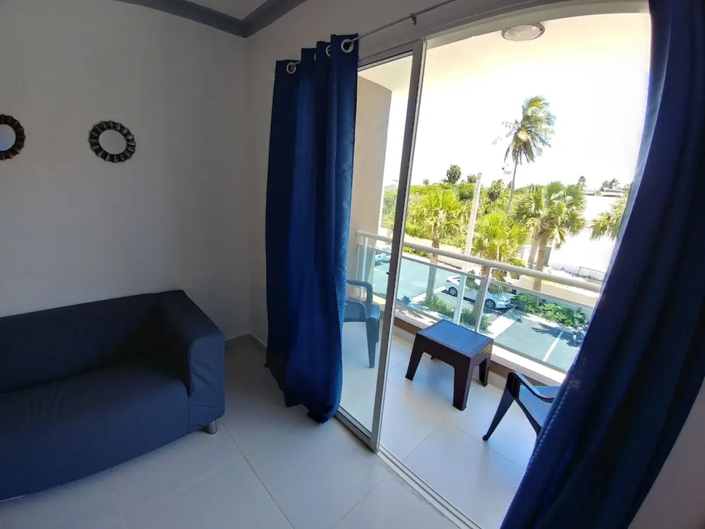 Tropical Condo BBQ Pool 5min to Airport