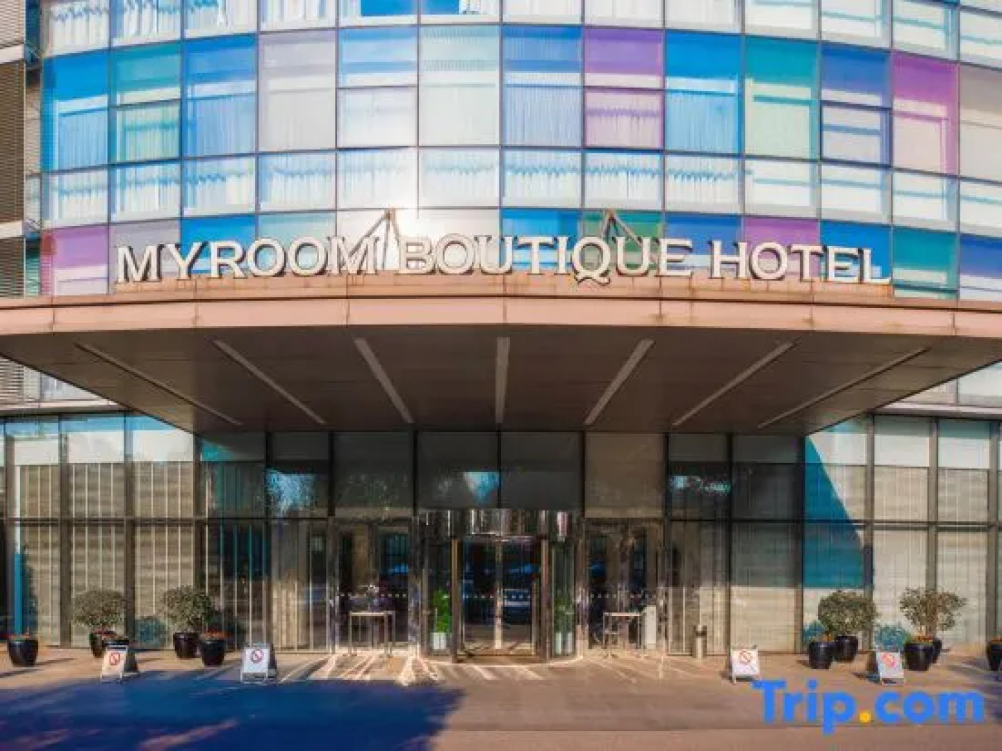 Myroom Boutique Hotel