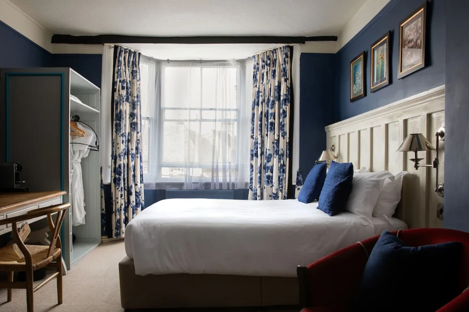 White Lion Tenterden